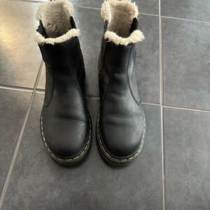 Dr. Martens Black Chelsea Boots - 8
